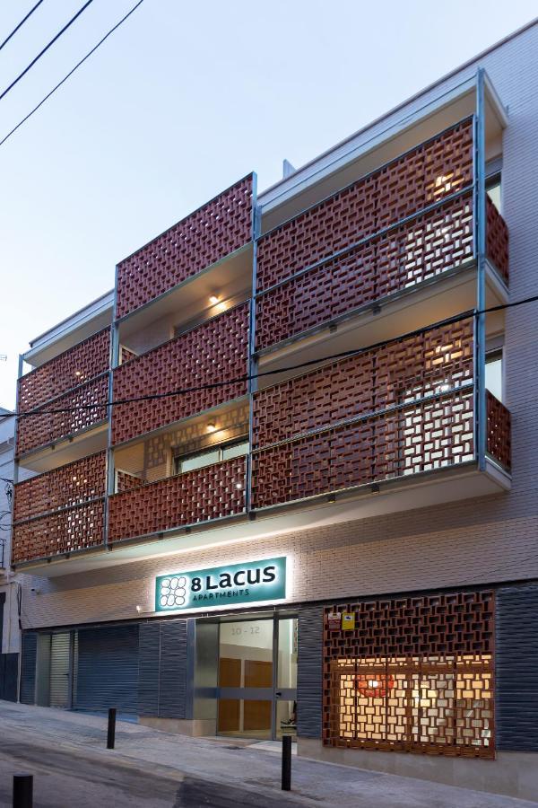8 Lacus L'Hospitalet de Llobregat Exteriör bild
